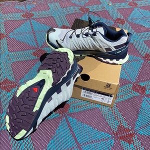 Hiking / Trail Running shoes